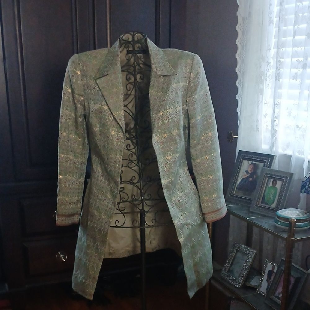 Elegant Green Patterned Long Blazer